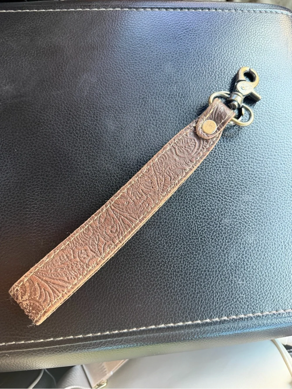 myra brown leather keychain